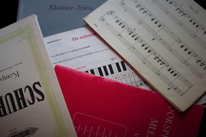 Les avantages d’inscrire son enfant à des cours de musique