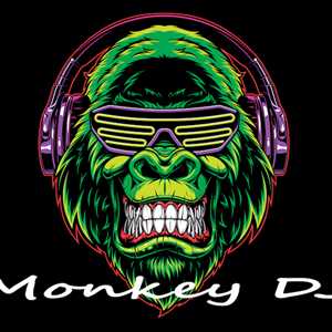 Monkey DJ, un disc jockey à Menton