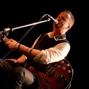 Julien, un animateur musical à Caluire-et-Cuire