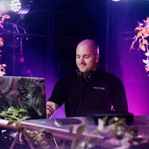 Franck, un disc jockey à Saint-Julien-en-Genevois