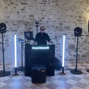 DJ Lyon Evénementiel, un artiste du mixage à Lyon