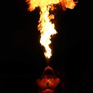 julien, un artiste pyrotechnique à Arras