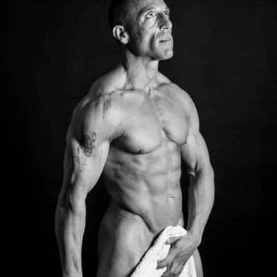 Photo stripteaseur n°1027 dans le département 14 par mickael