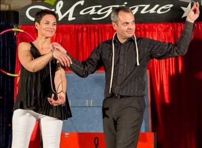 Photo magicien n°986 à Cannes par Elliot et Roxanne